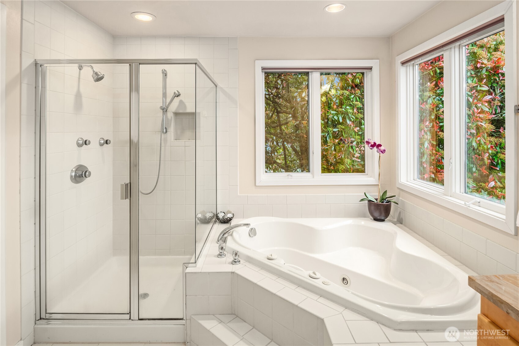 10211 NE 59th Street