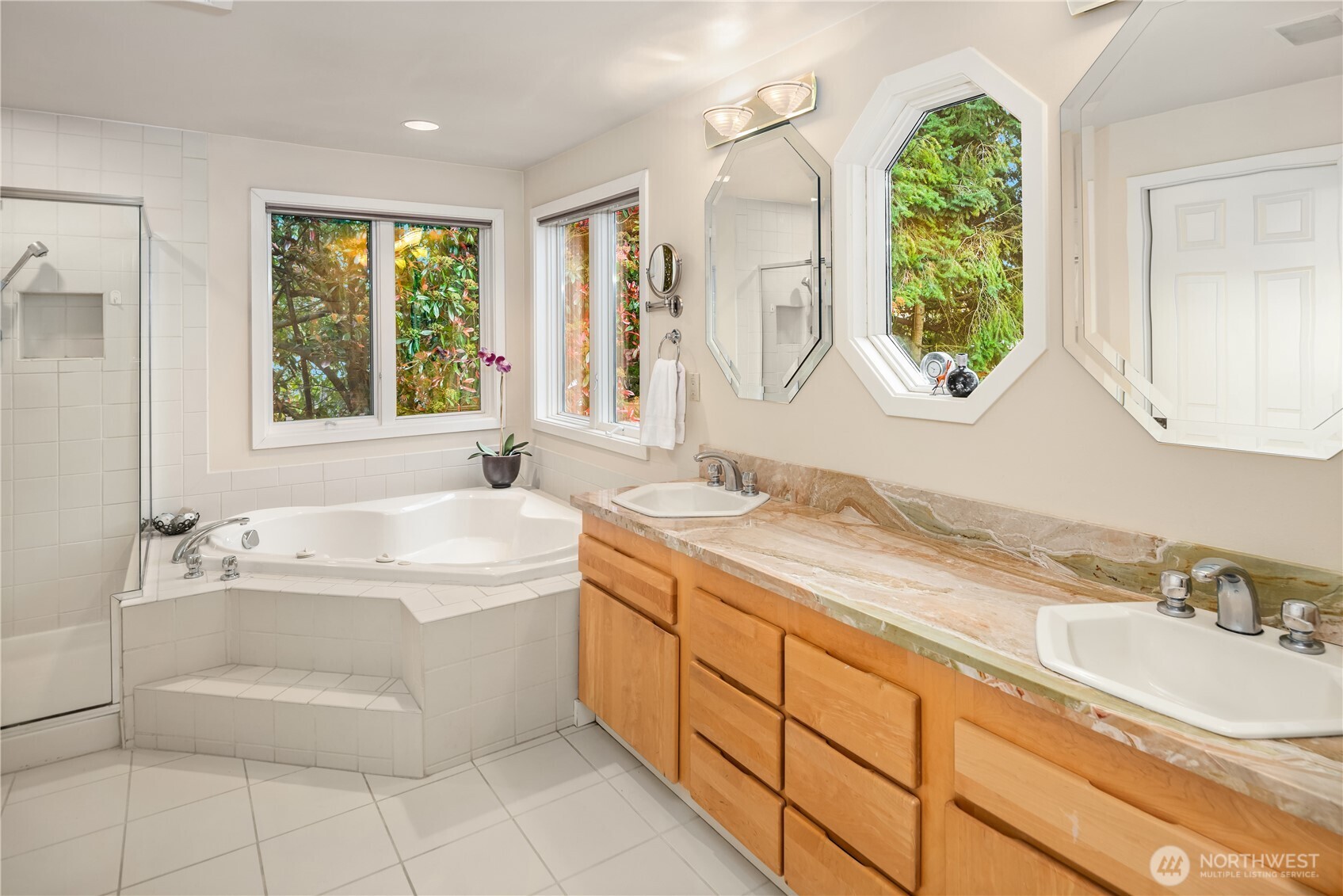 10211 NE 59th Street