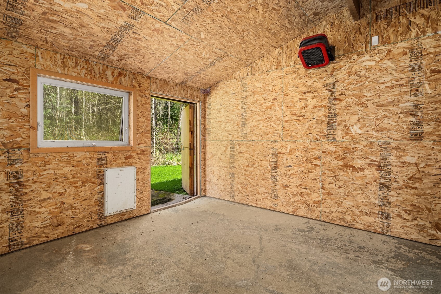 7828 Tolt Highlands Road NE