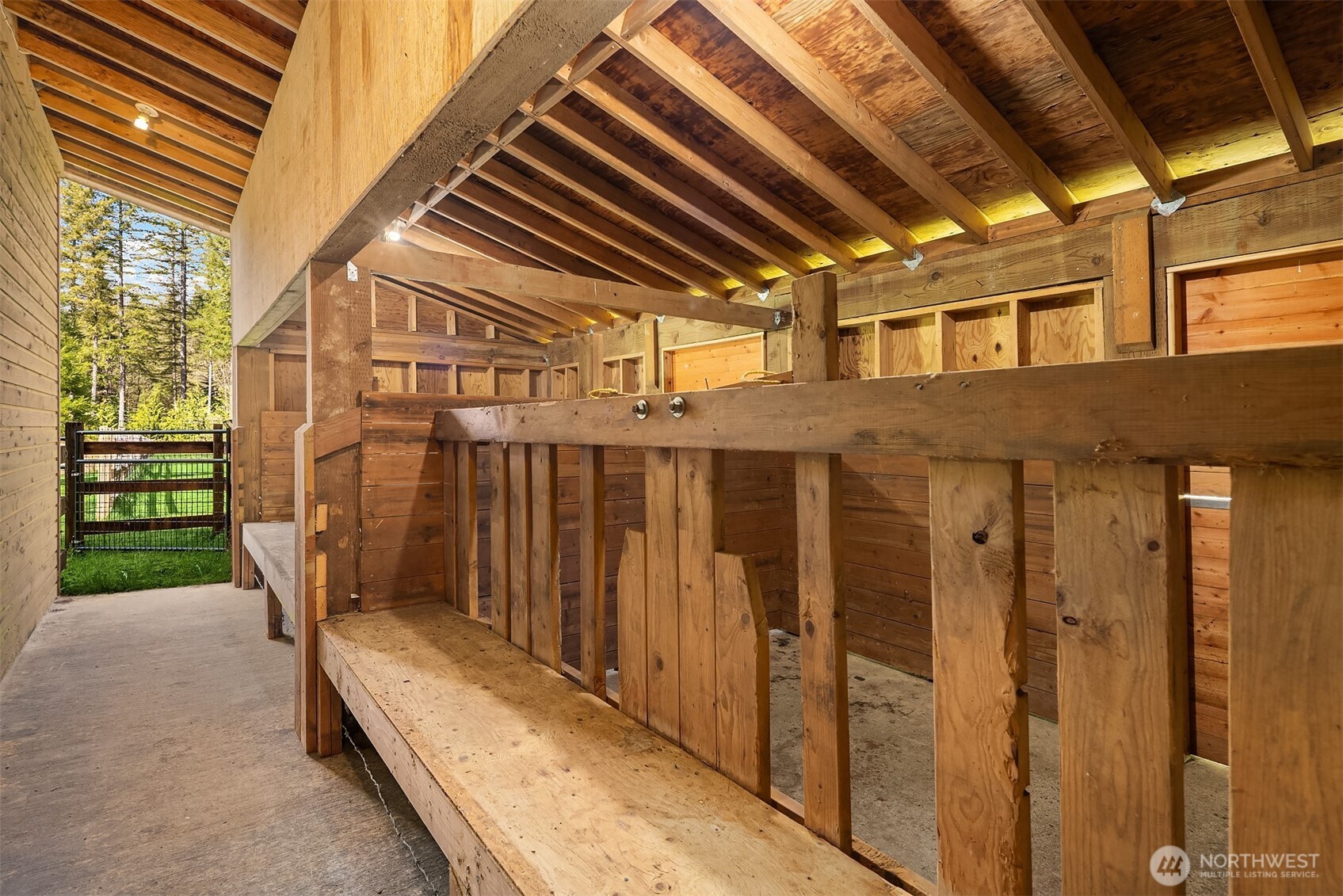 7828 Tolt Highlands Road NE