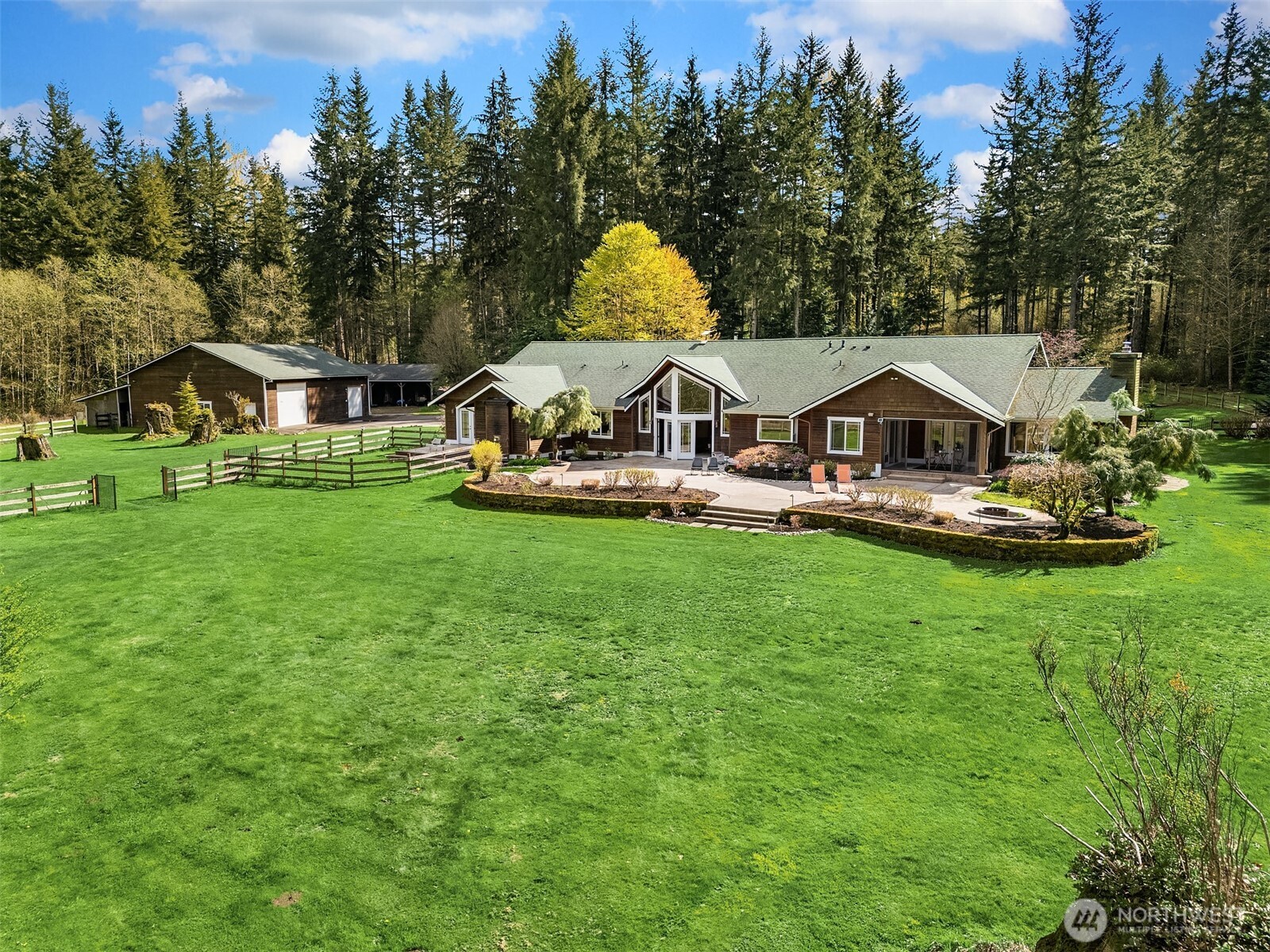 7828 Tolt Highlands Road NE