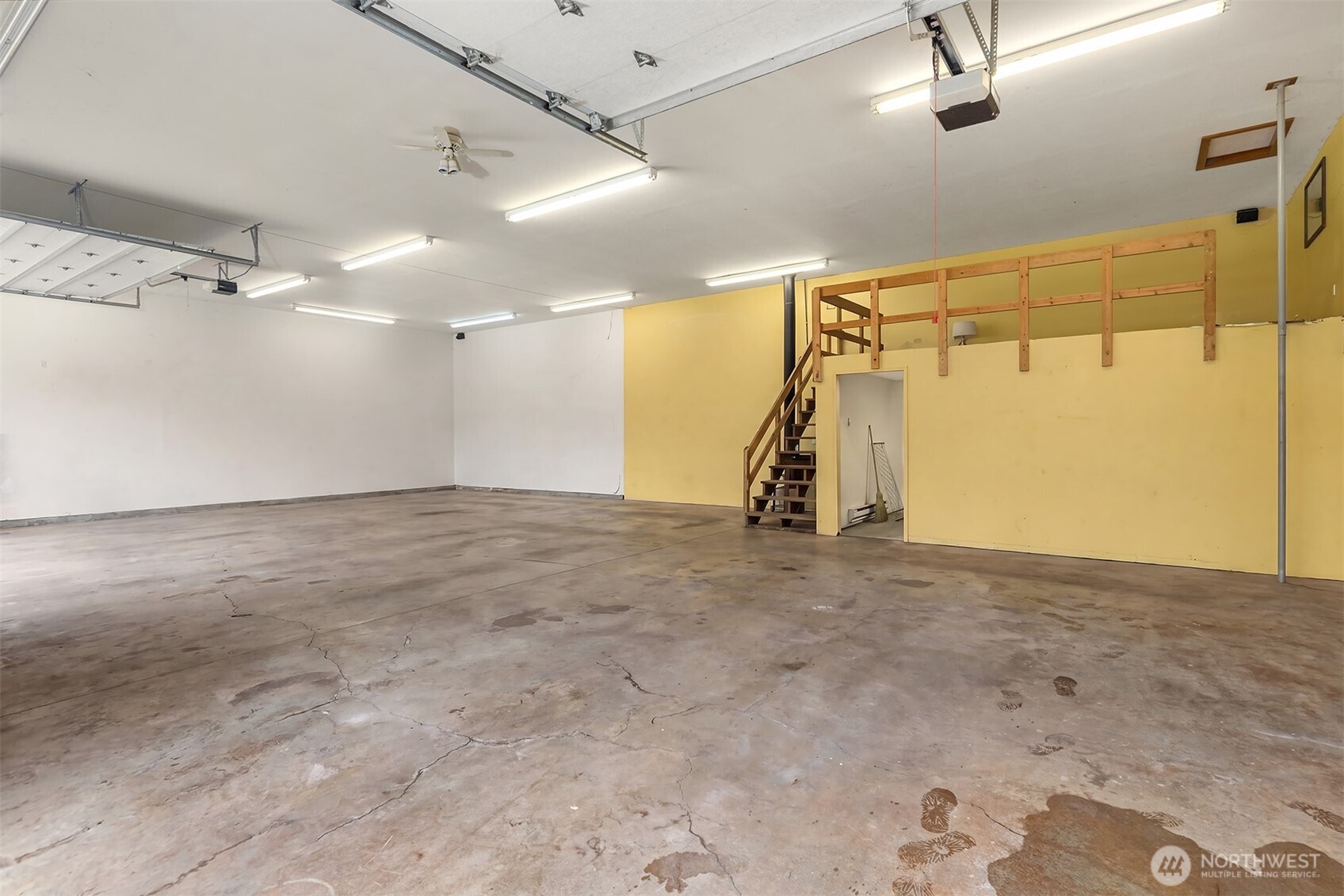 7828 Tolt Highlands Road NE