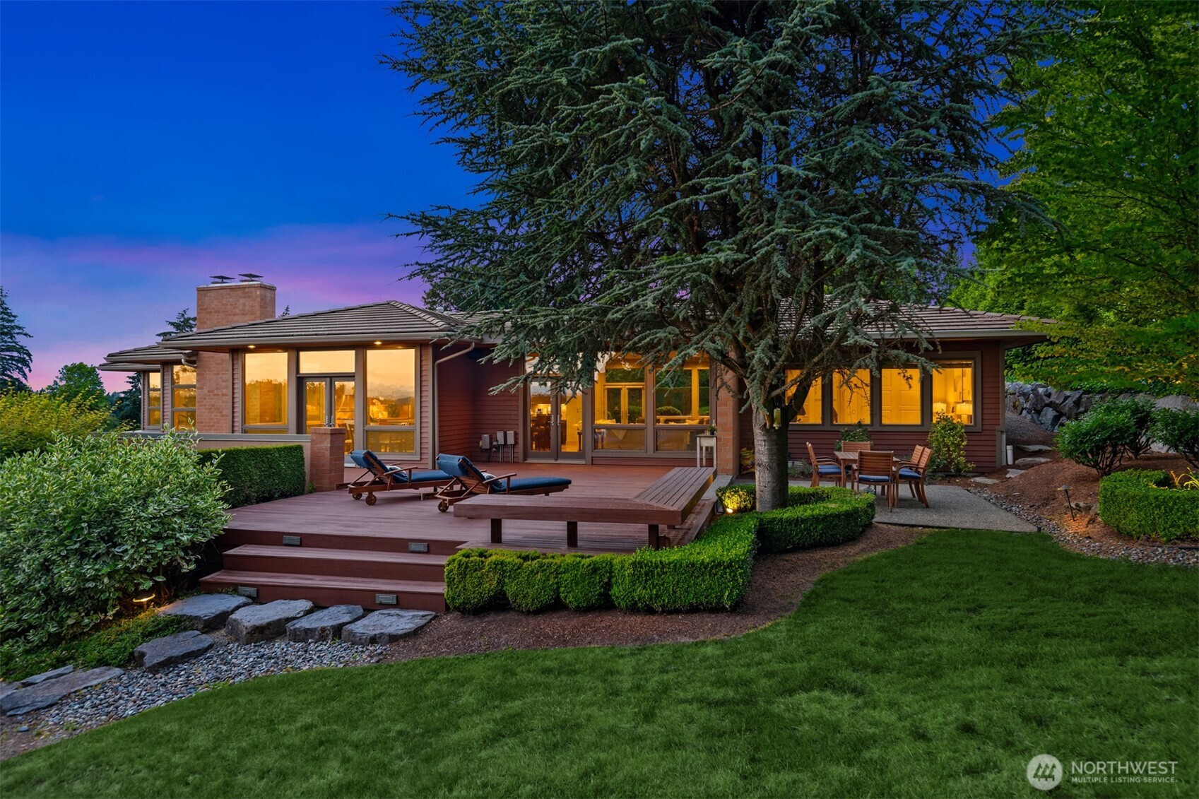 8635 NE 19th Place