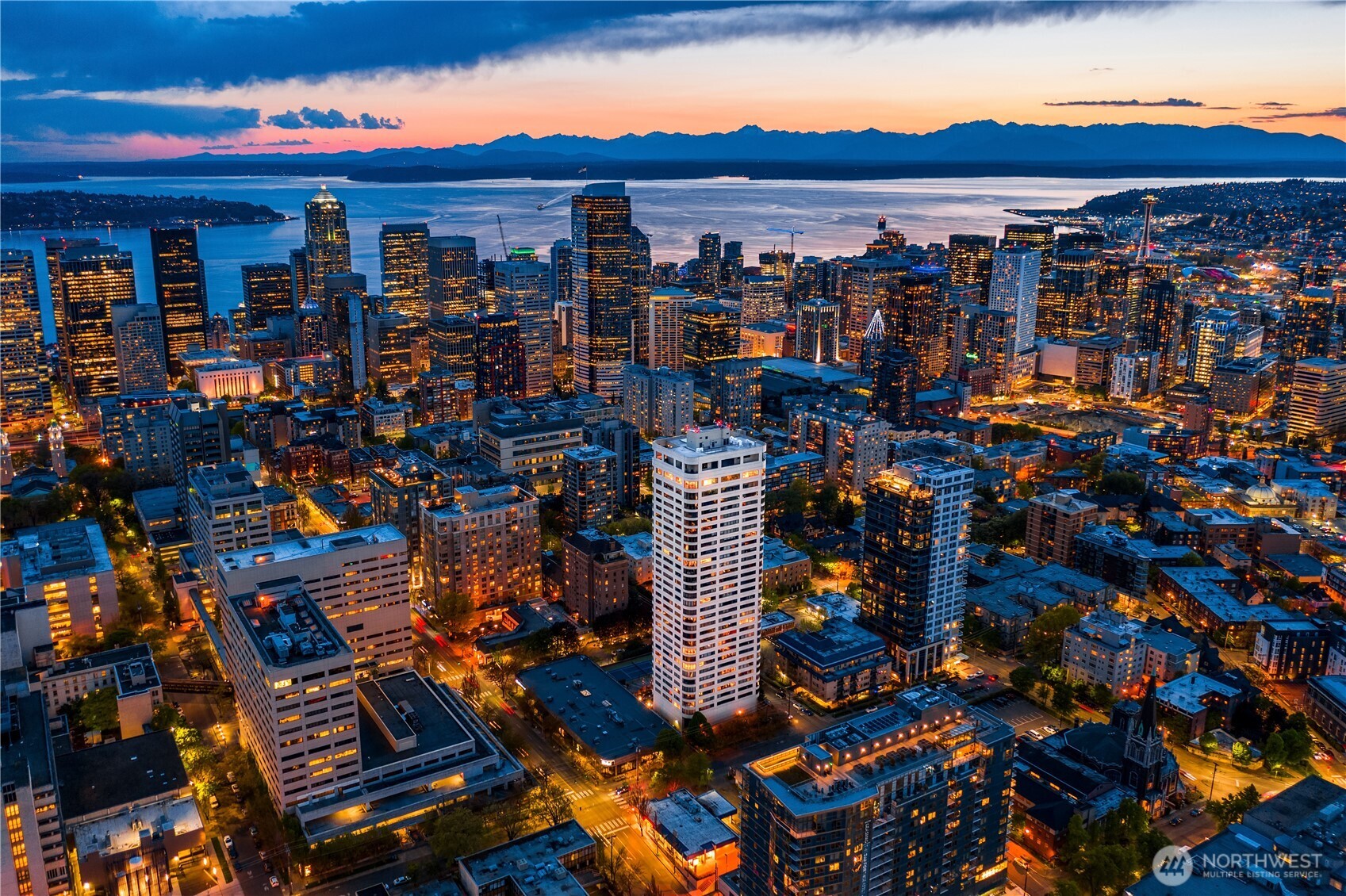 1301 Spring Street Unit: PH32