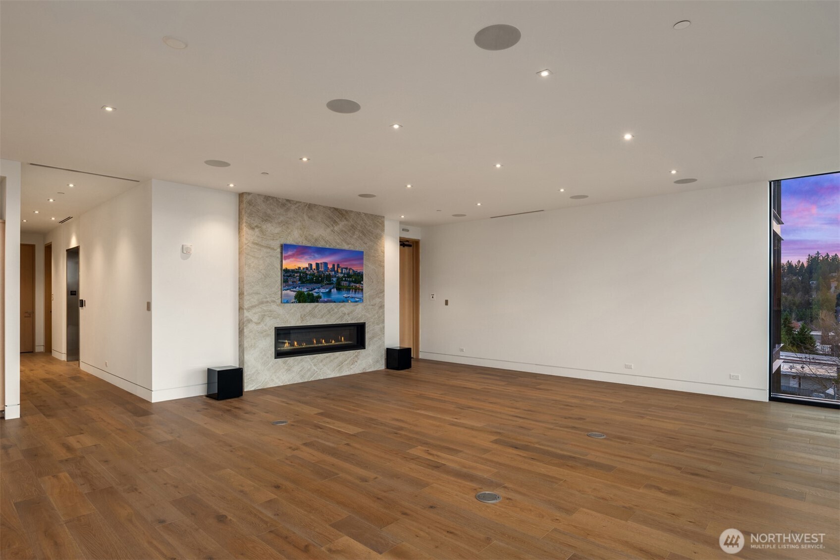8 100th Avenue NE Unit: 401