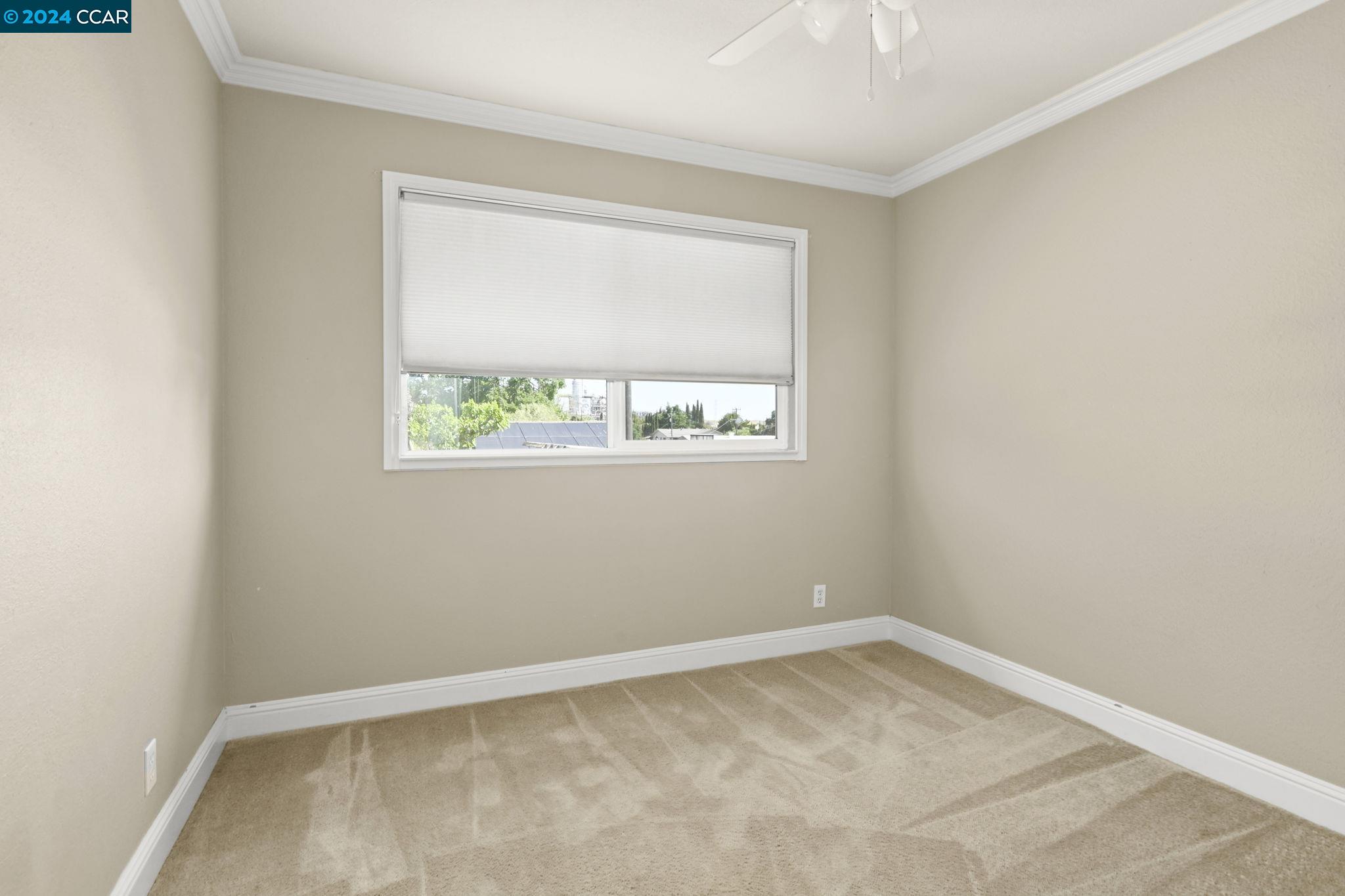 1072 Plaza Dr