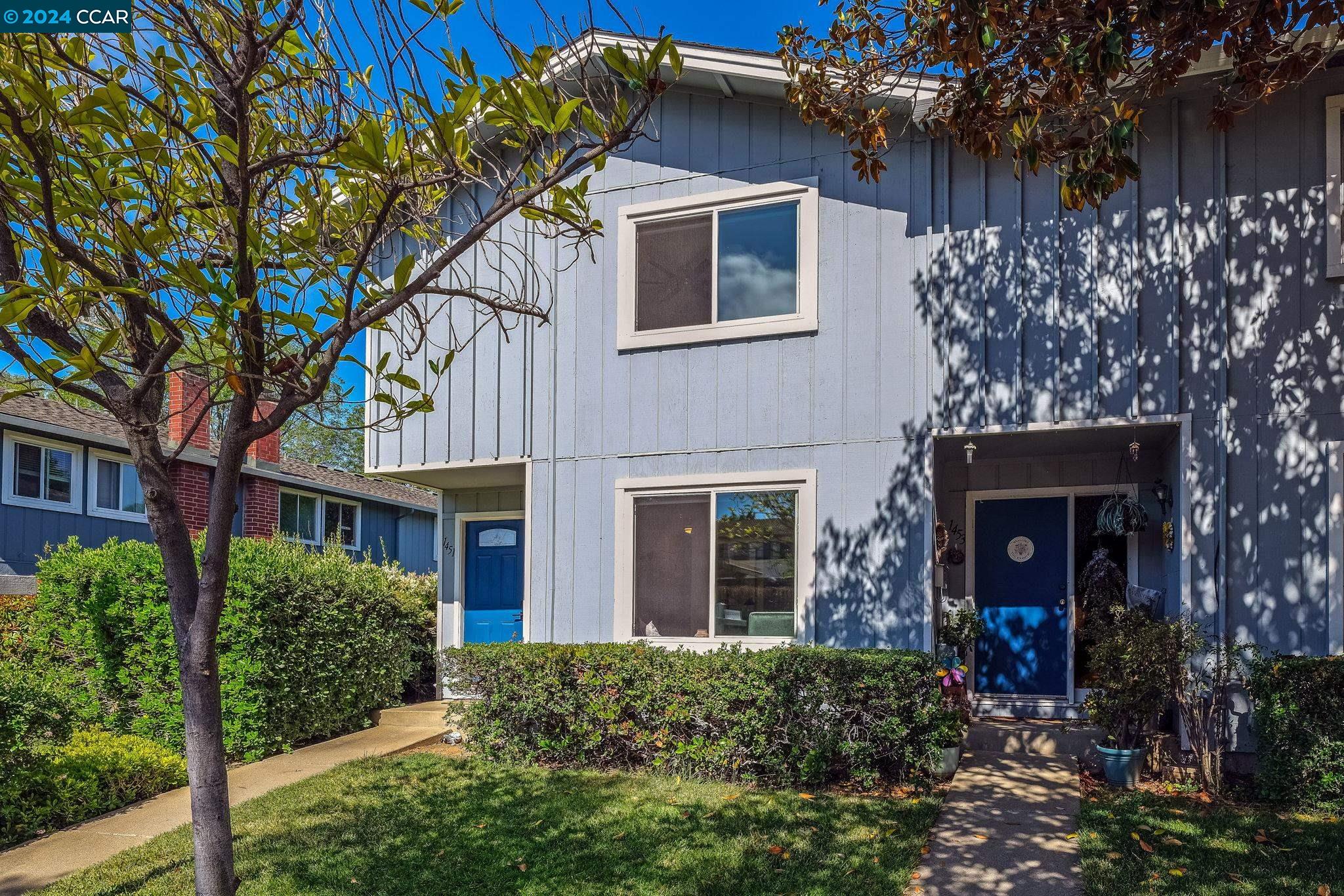 1451 Saint James Pkwy