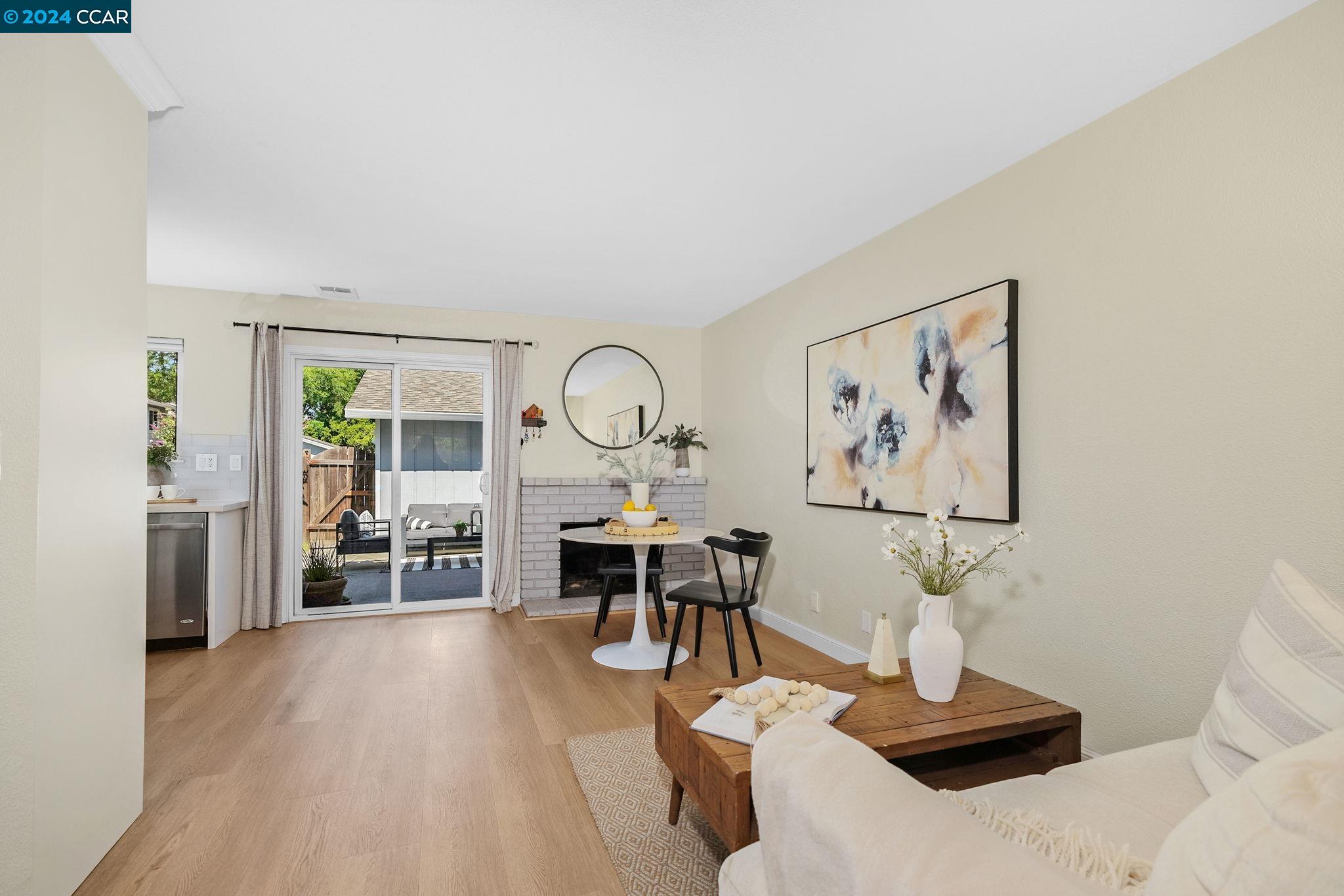 1451 Saint James Pkwy