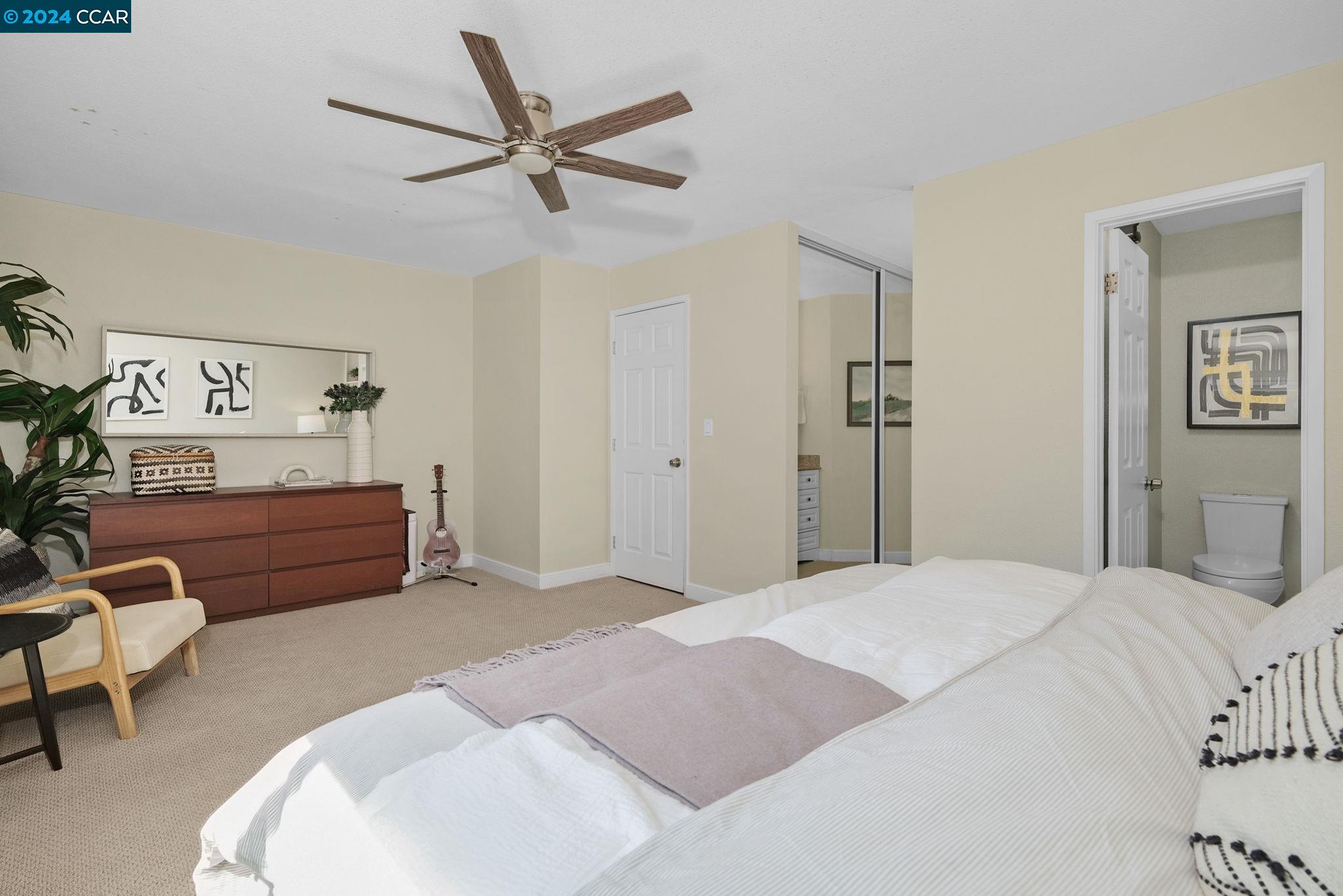1451 Saint James Pkwy