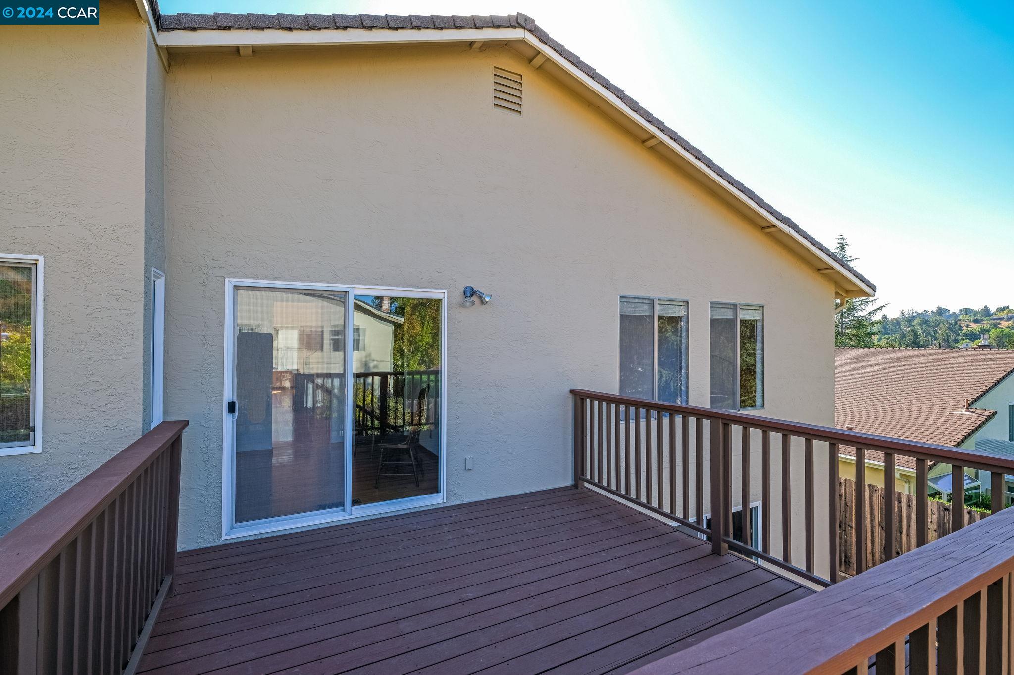 6512 Manhatten Ct