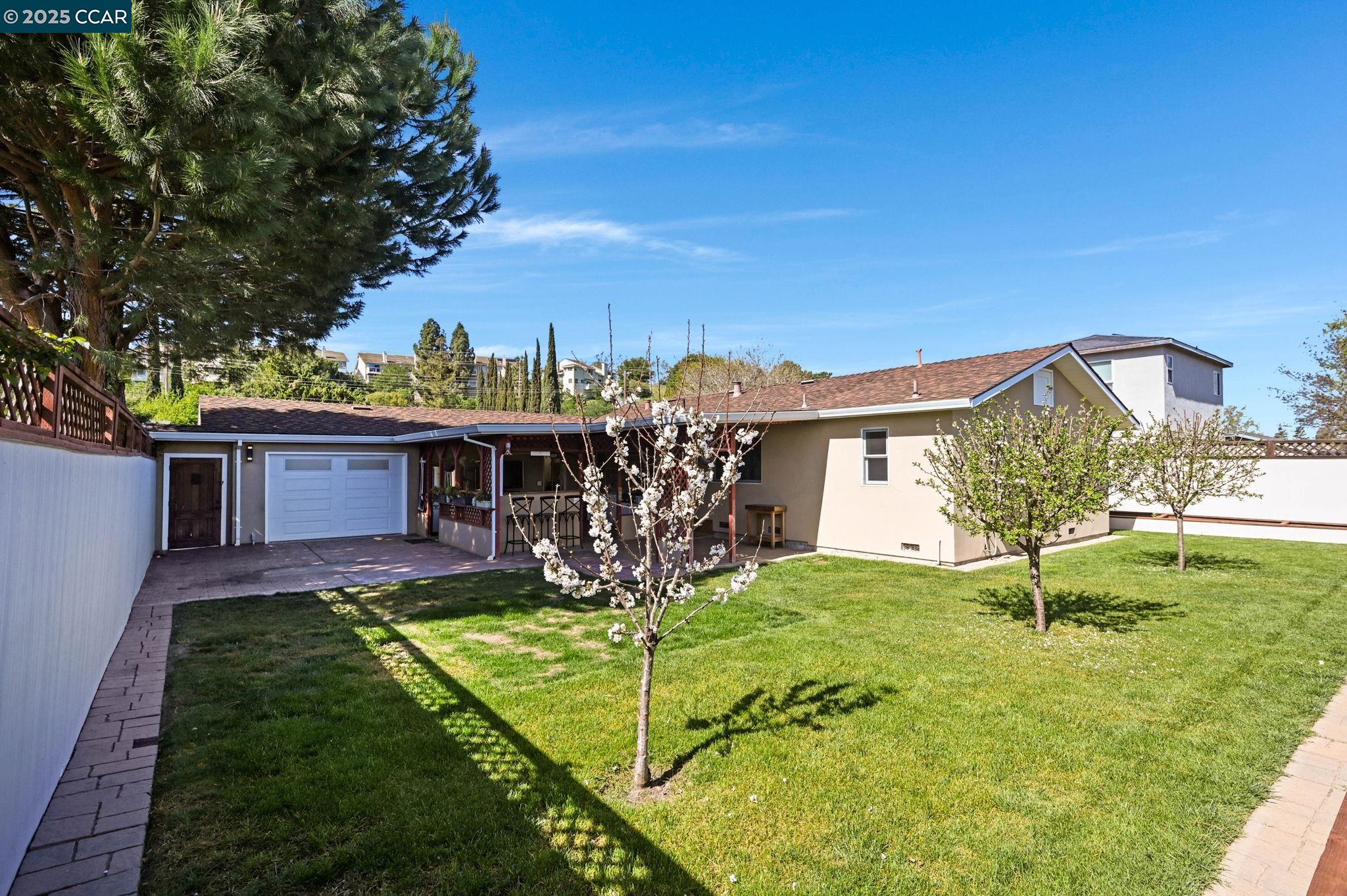 5115 Black Oak Rd