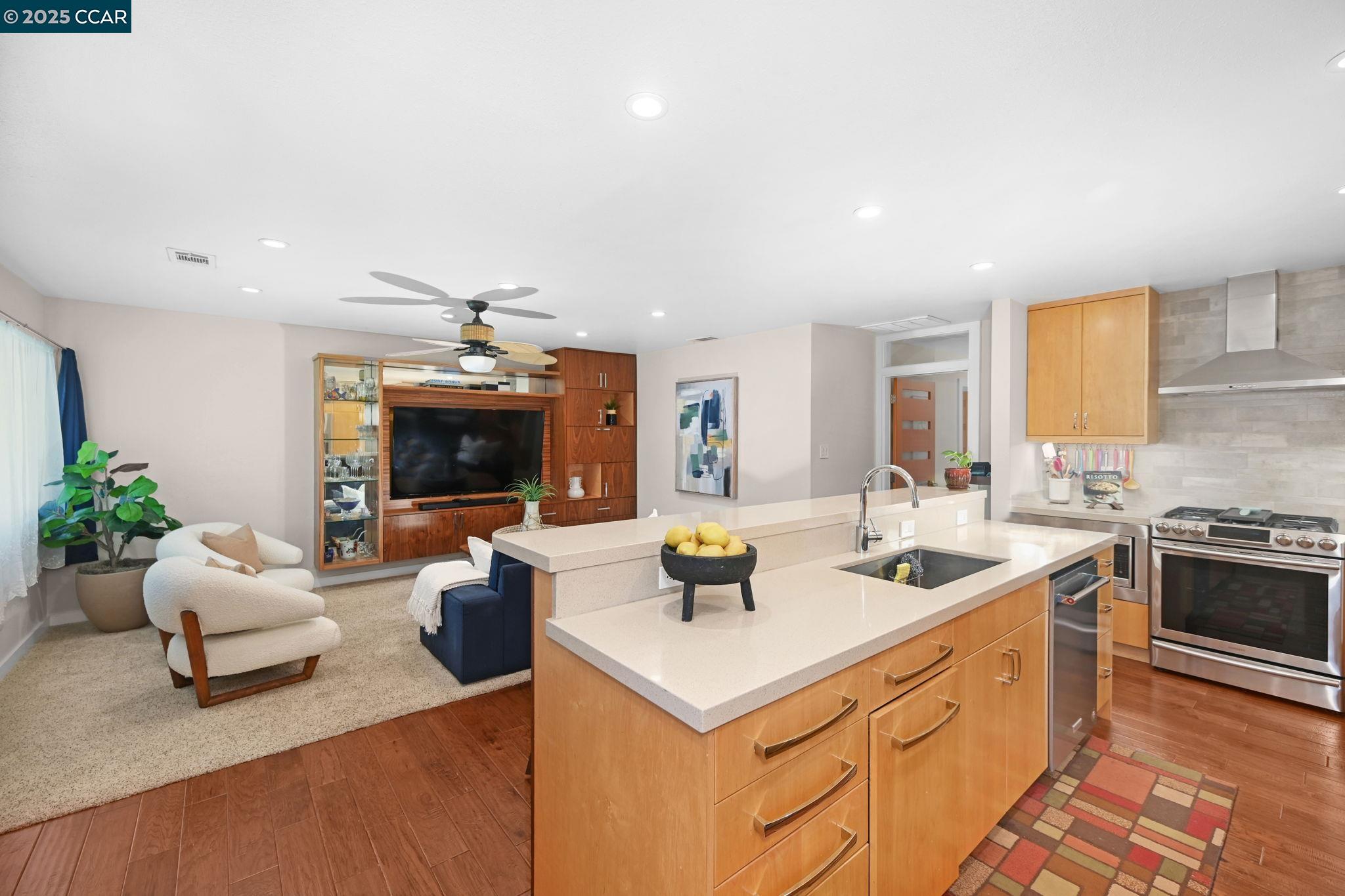 5115 Black Oak Rd