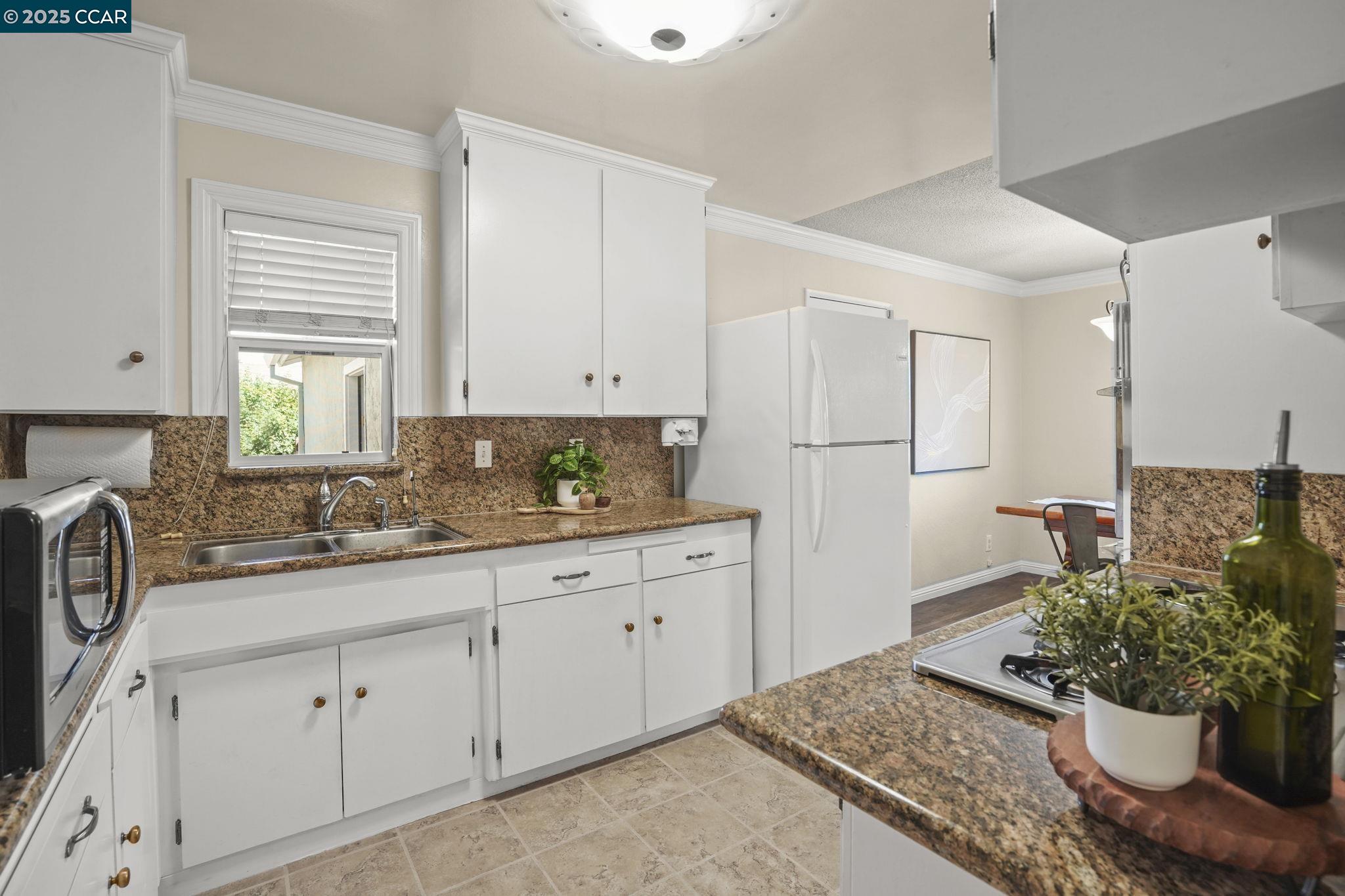 5146 Black Oak Rd