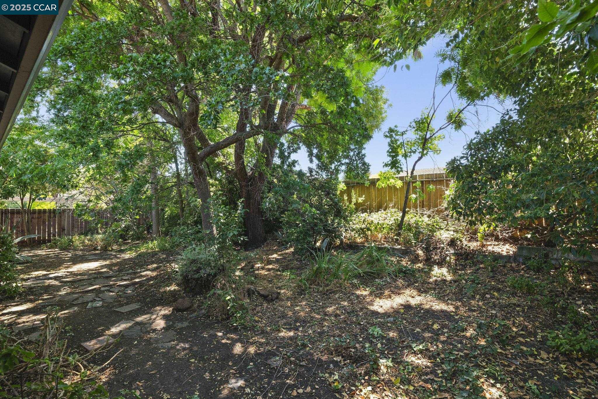 2054 Newton Way