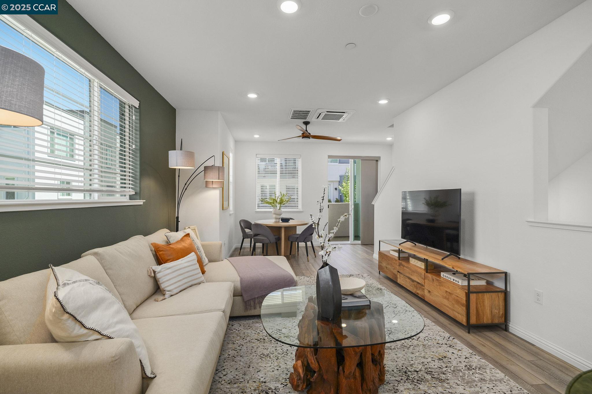 2853 Cathwood Lane