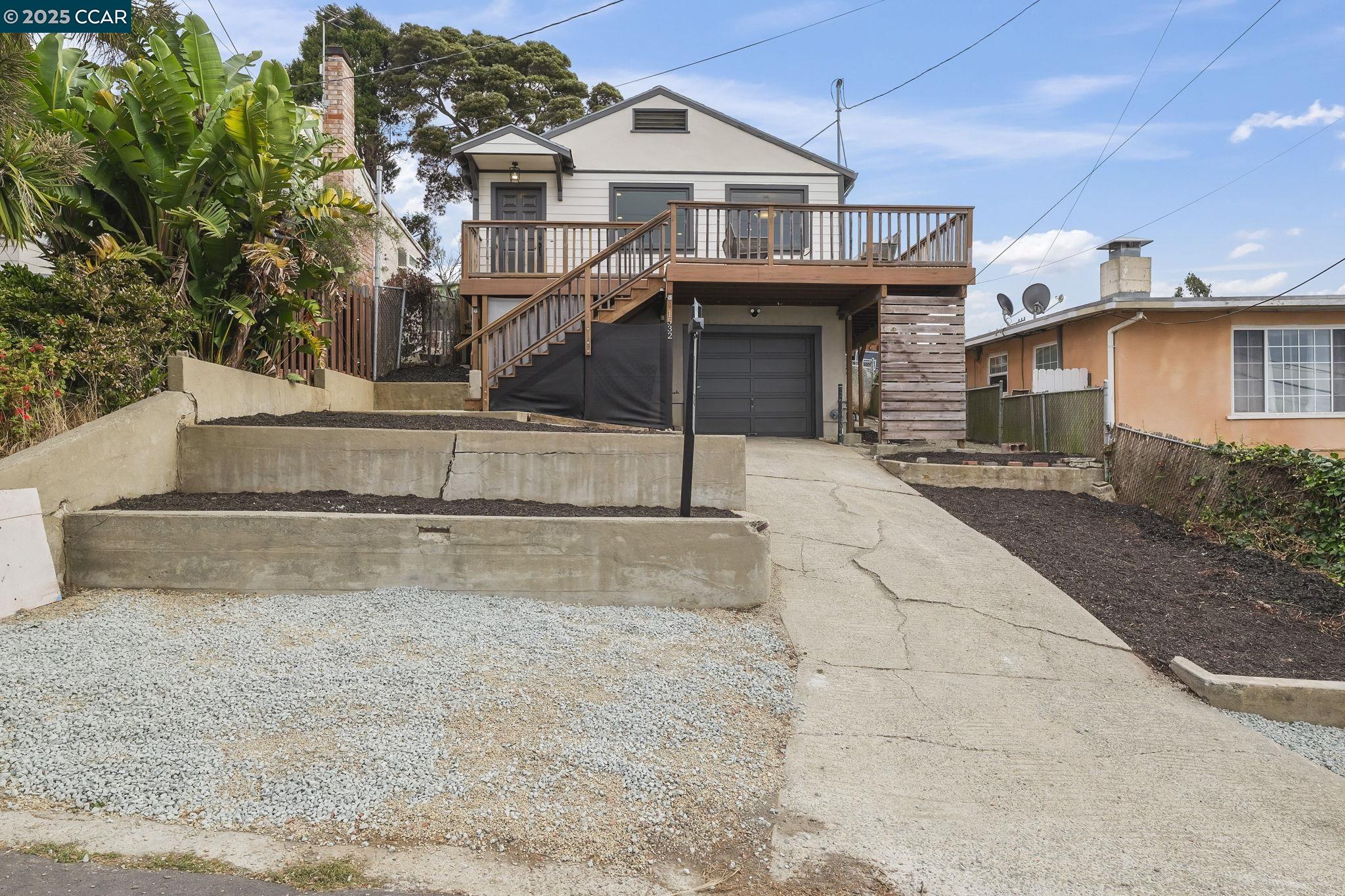 1532 Bayo Vista Ave