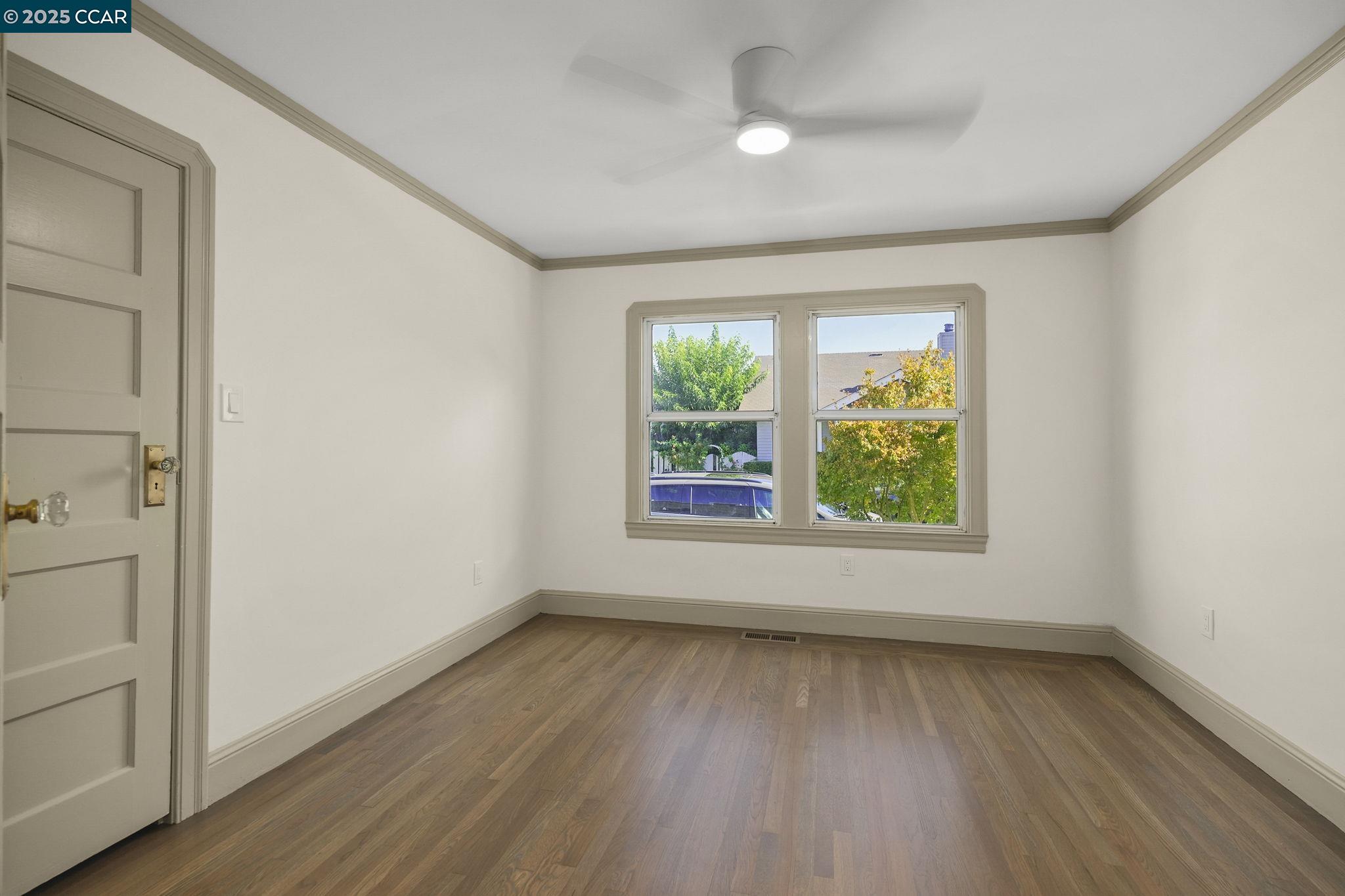 1016 Castro, Martinez