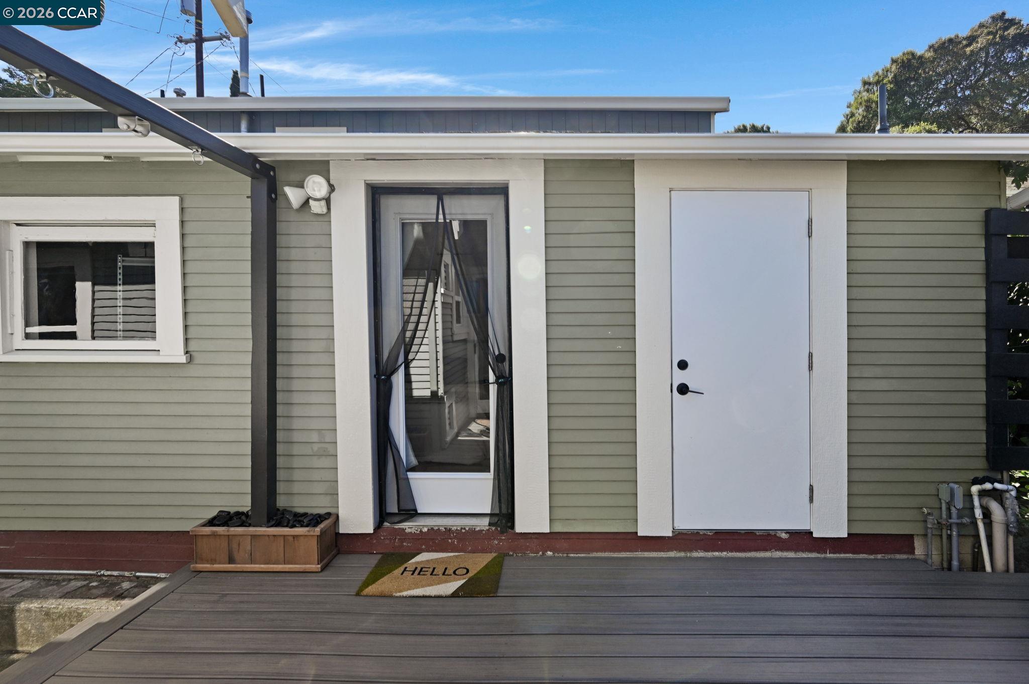 26 Cooke St