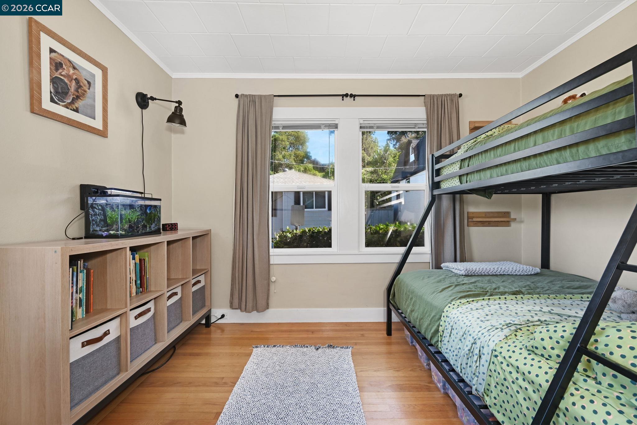 26 Cooke St