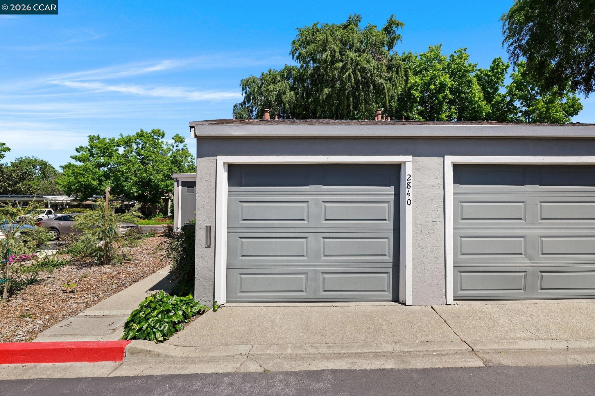 2840 Royal Ann Ln