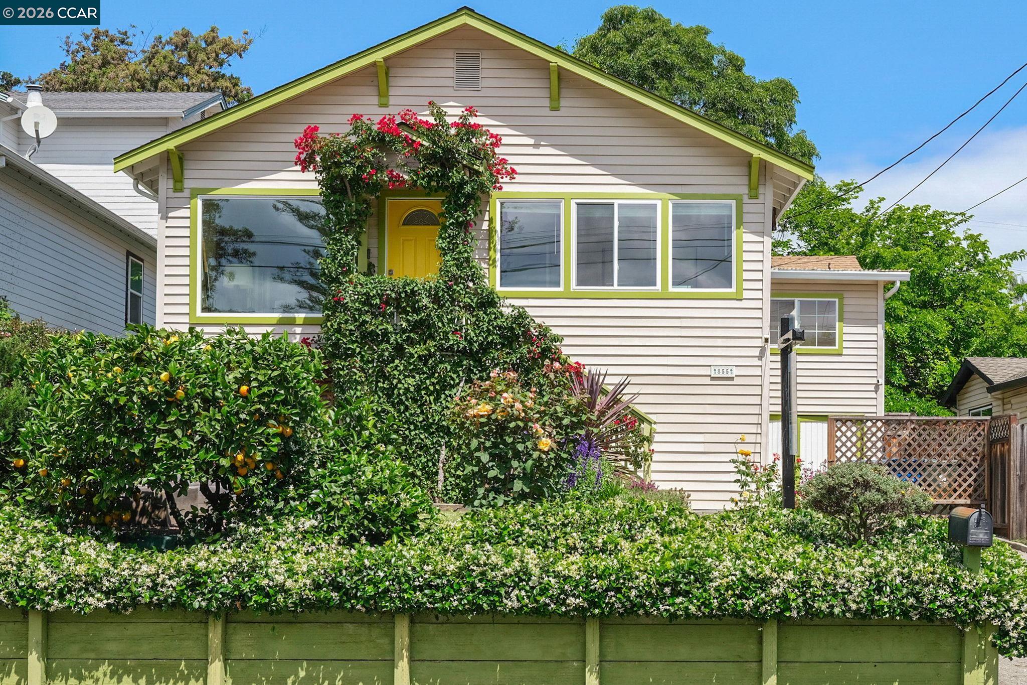 855 Bella Vista Ave