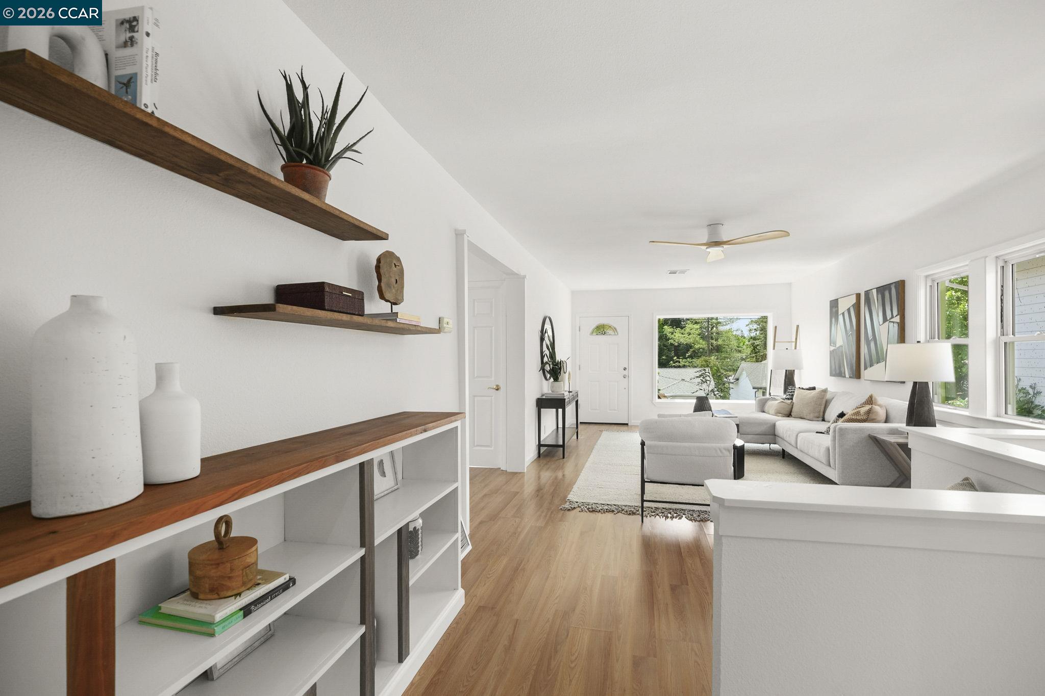 855 Bella Vista Ave