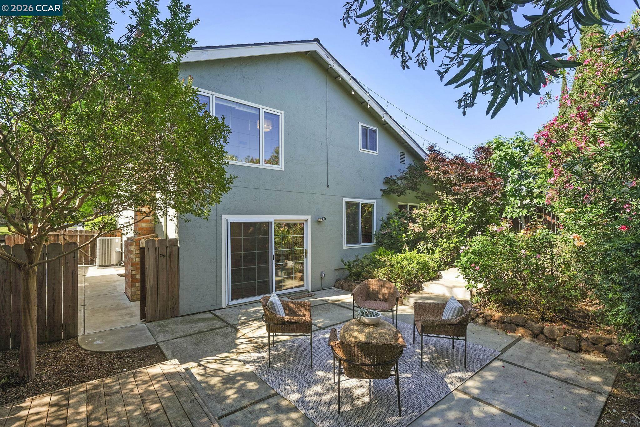 1357 Sussex Way