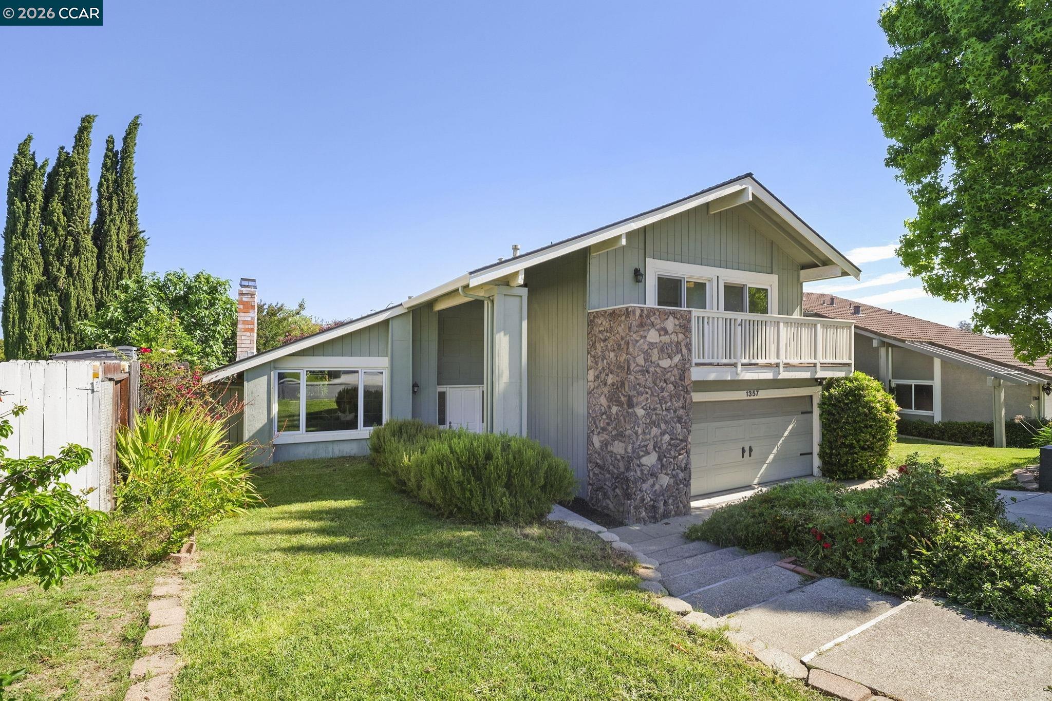 1357 Sussex Way