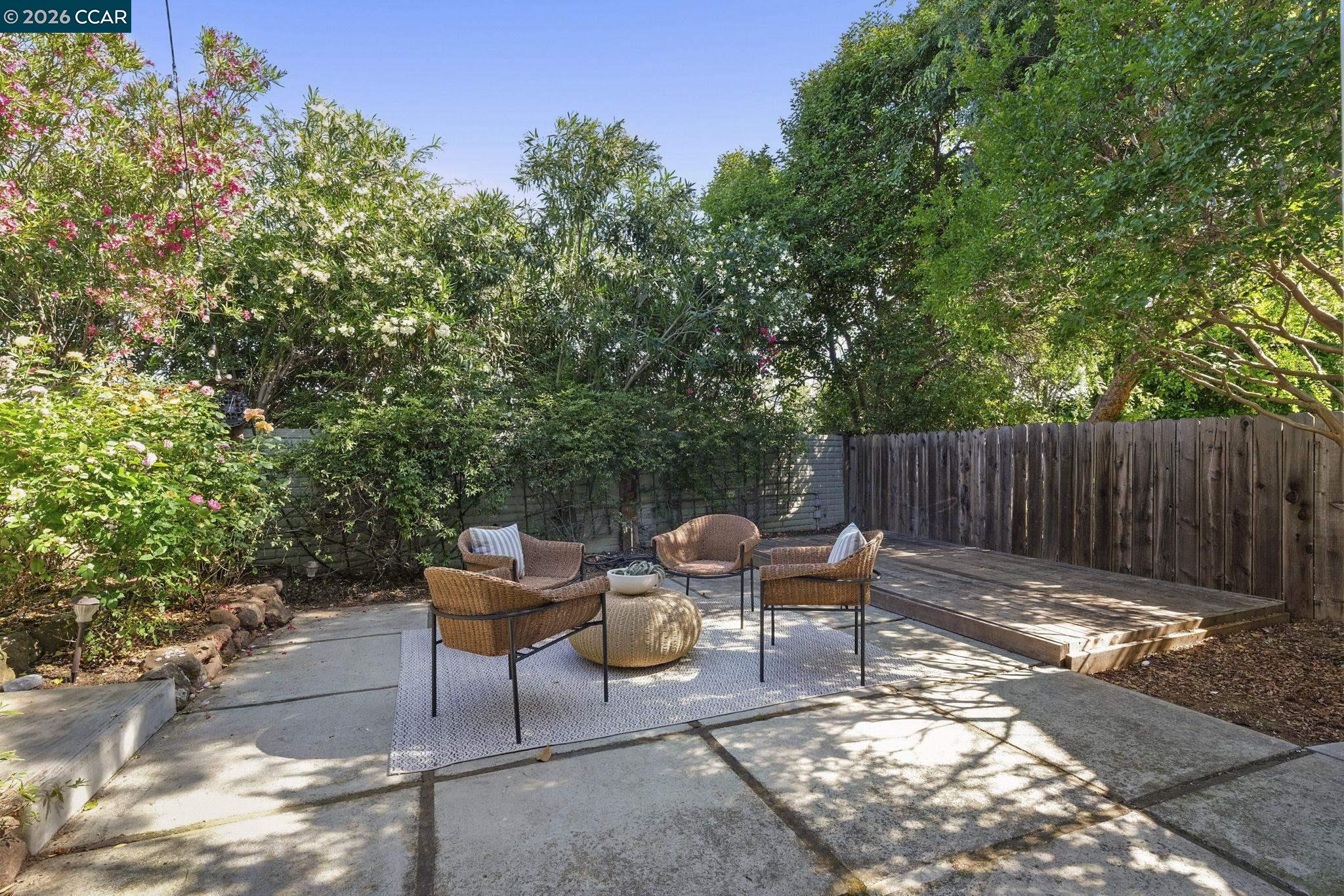 1357 Sussex Way