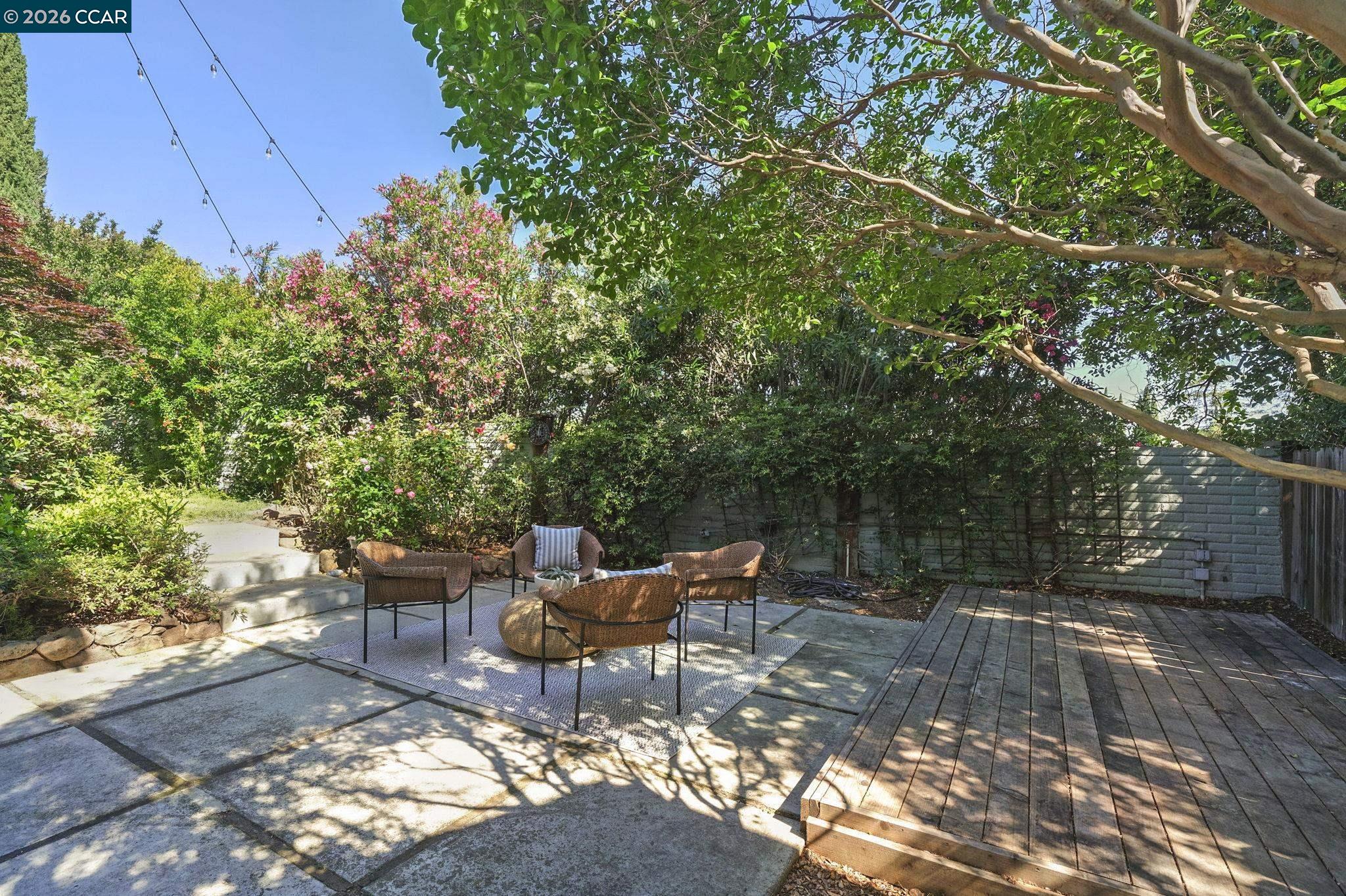 1357 Sussex Way