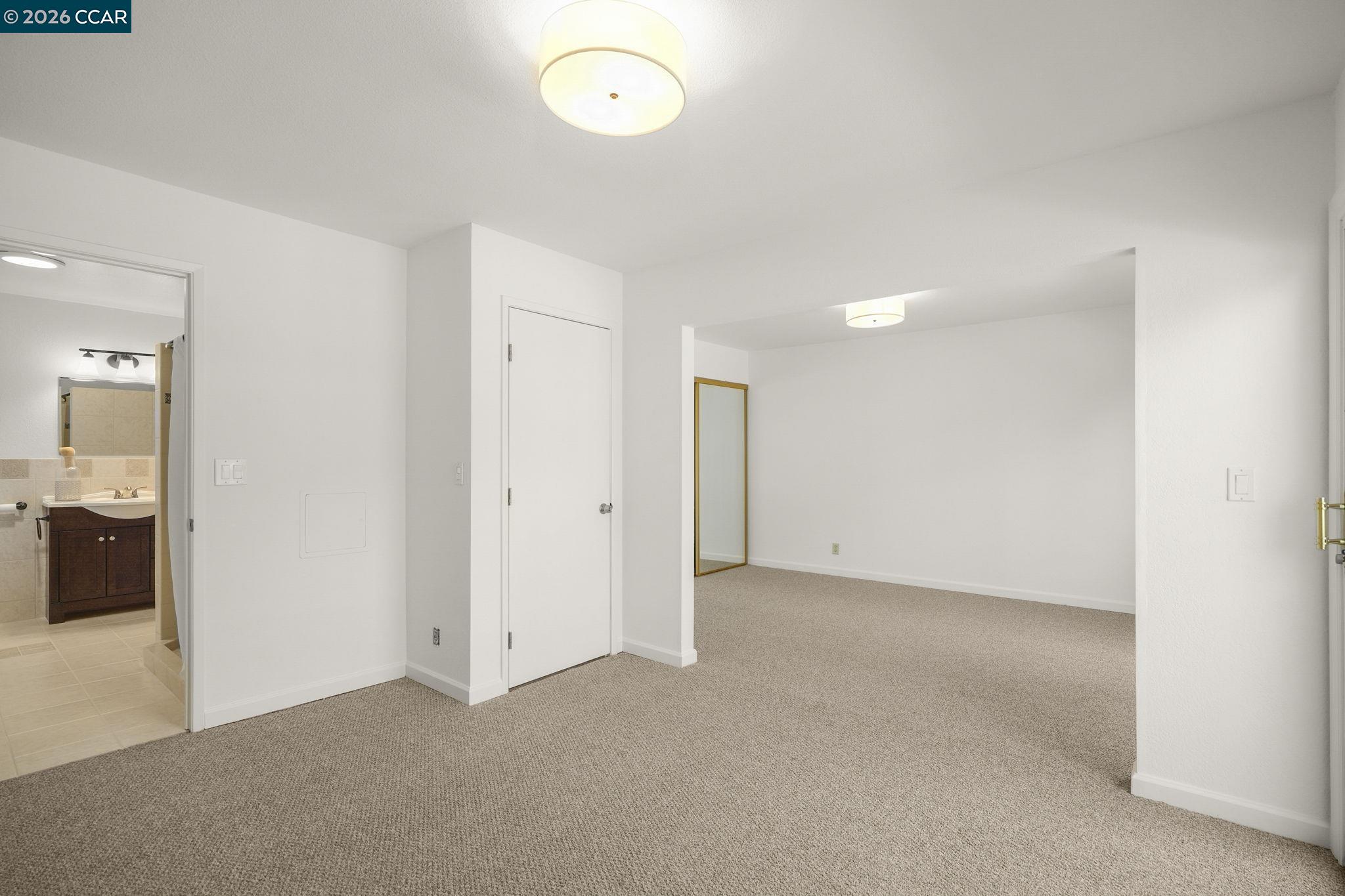 1357 Sussex Way