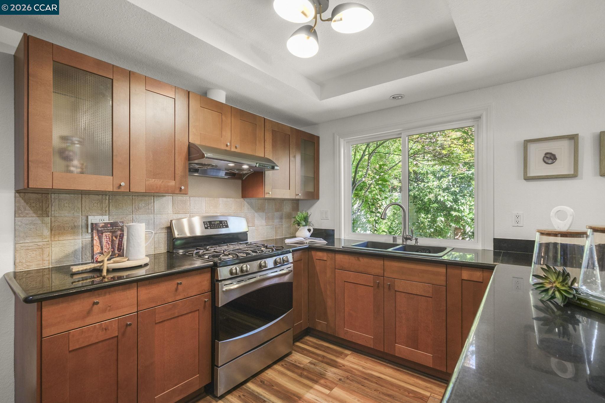 1357 Sussex Way