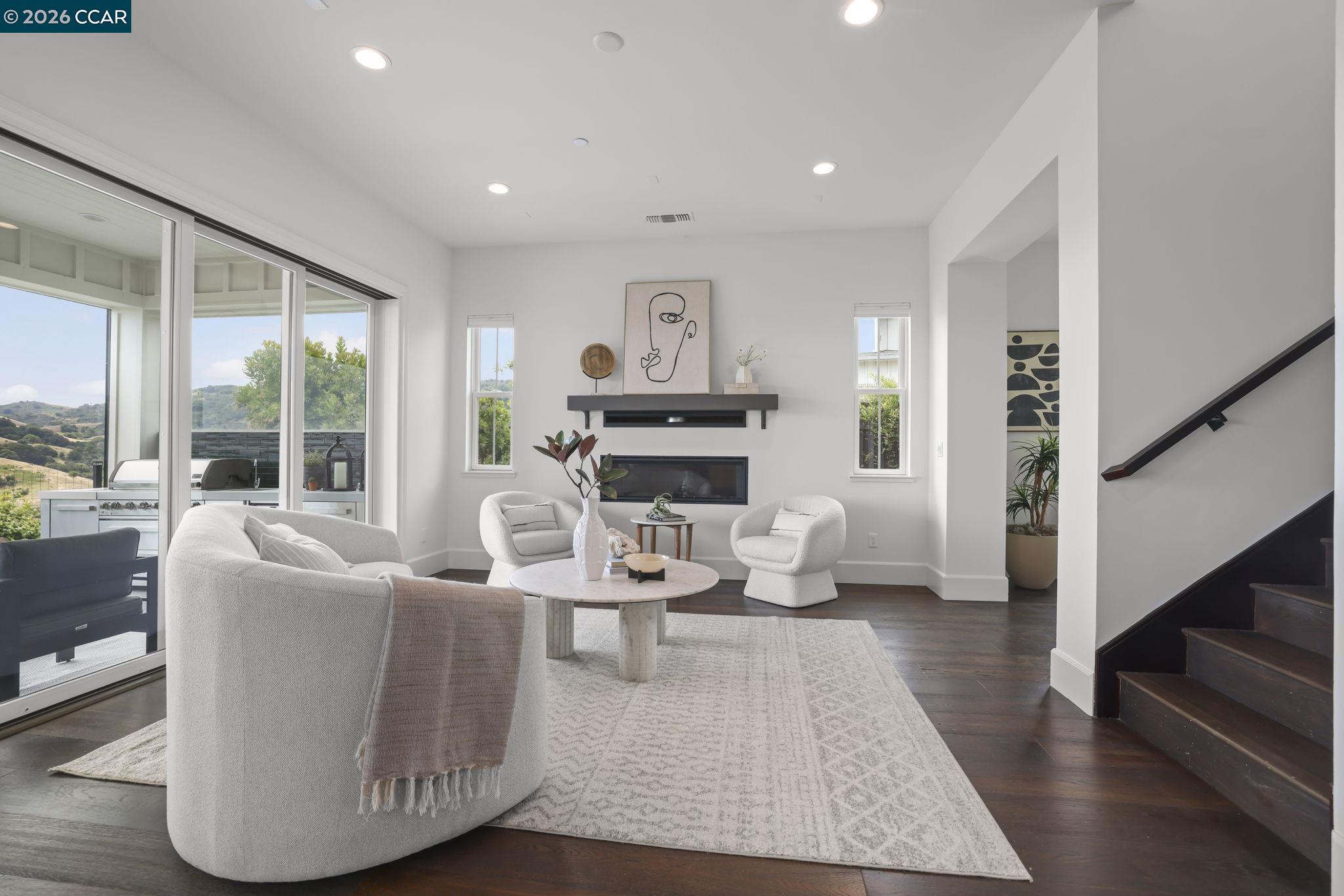 38 Fiddleneck Way
