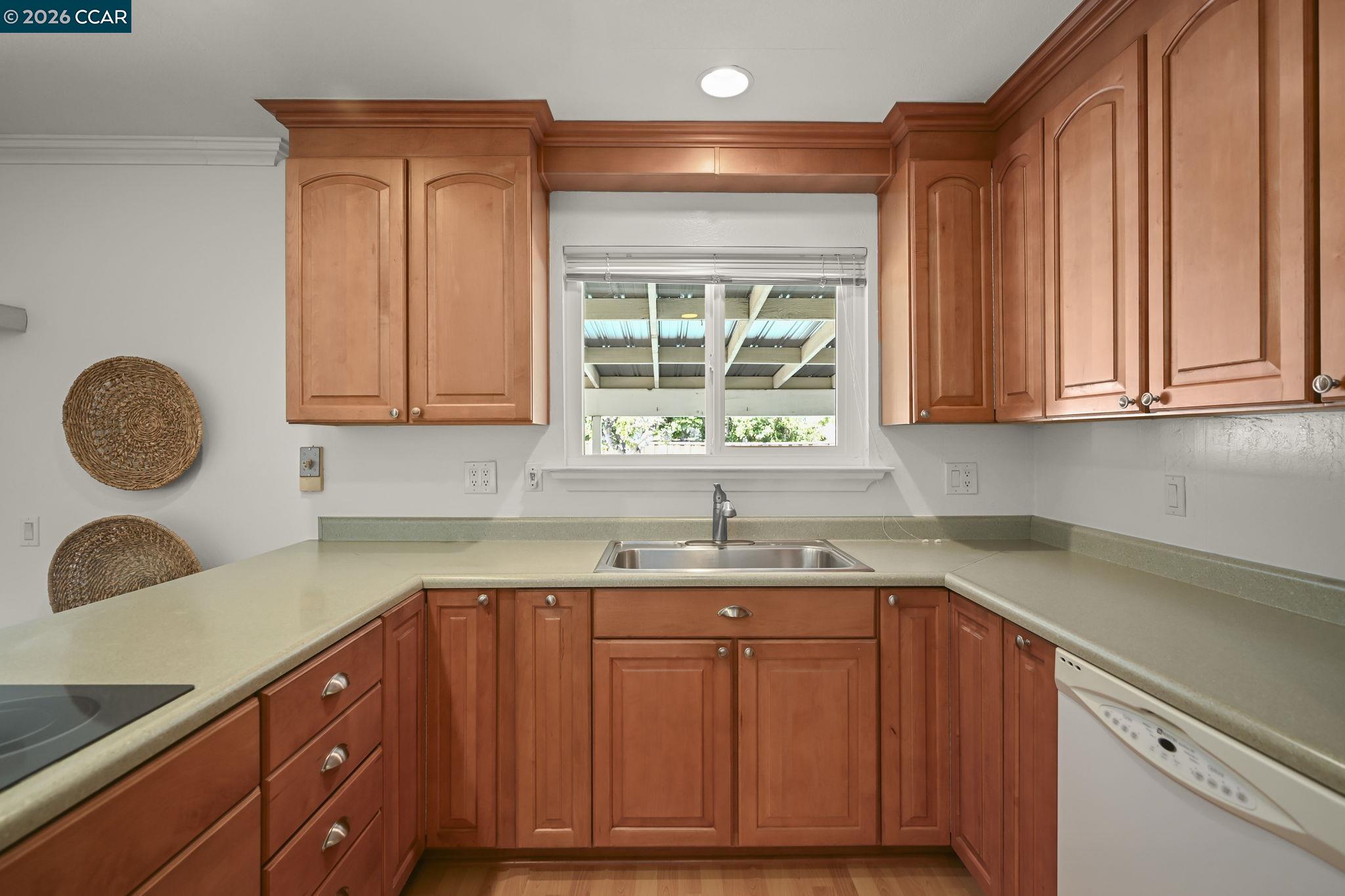 823 Savannah Cir