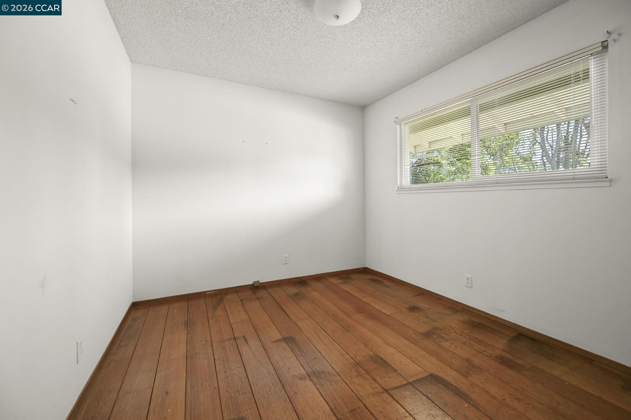 823 Savannah Cir