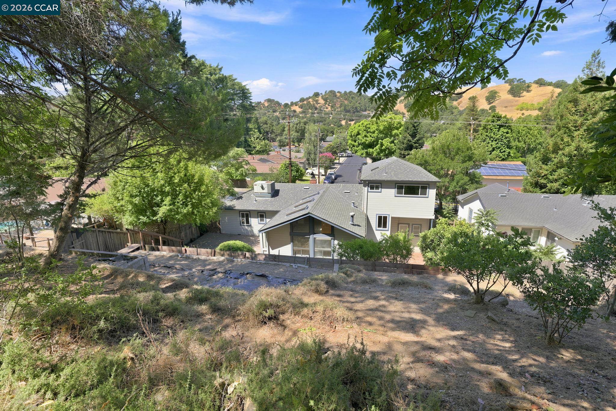 3841 Alhambra Way