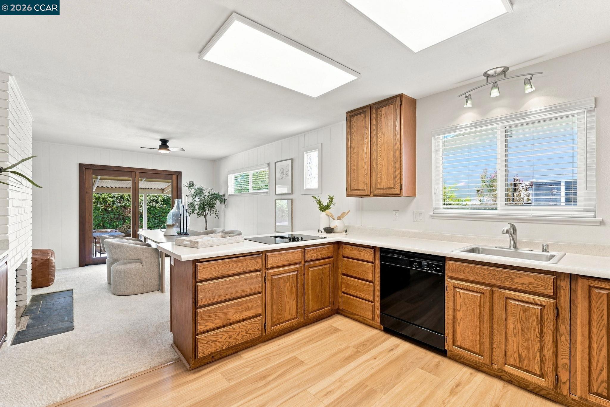 4620 Regina Ln
