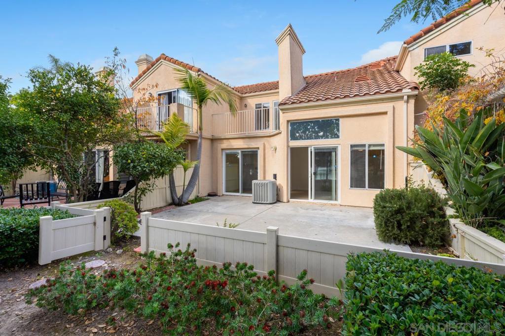 2110 Northshore Dr B