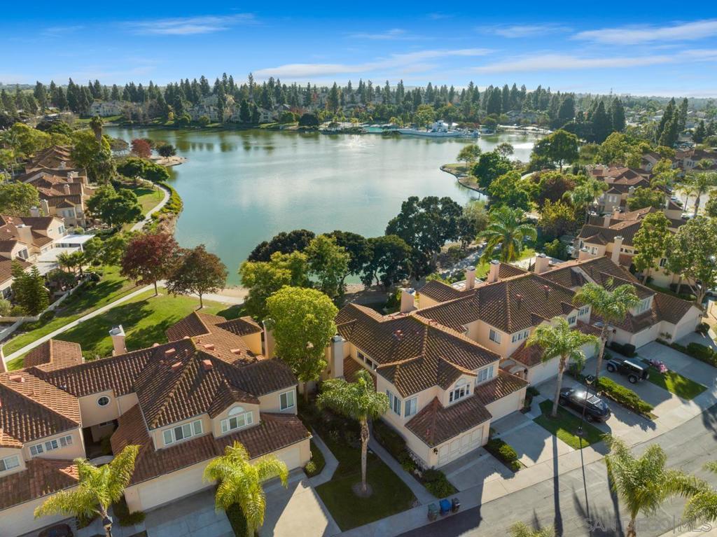 2110 Northshore Dr B