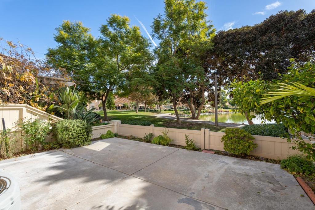 2110 Northshore Dr B