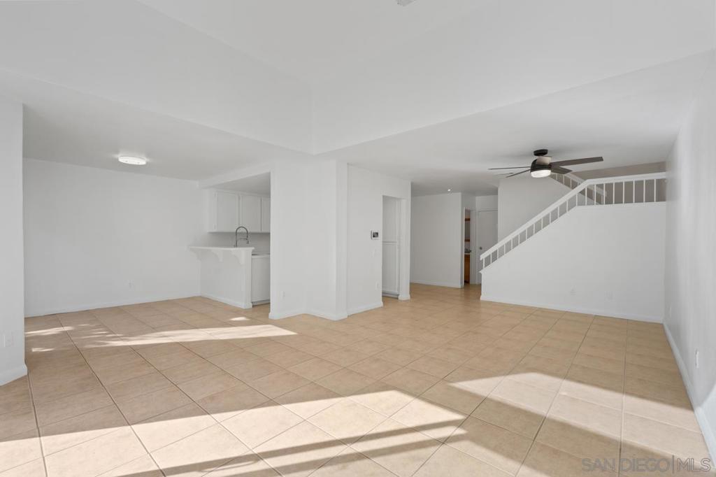 2110 Northshore Dr B