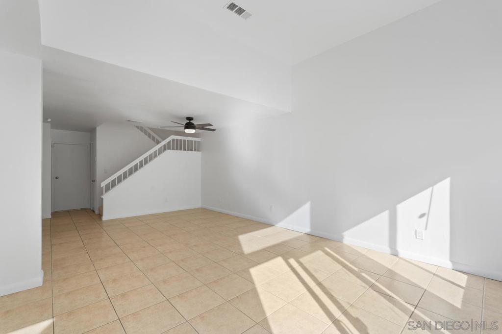 2110 Northshore Dr B