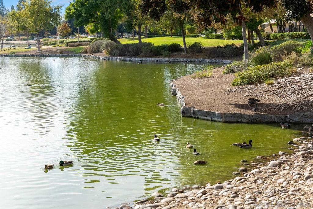 2110 Northshore Dr B