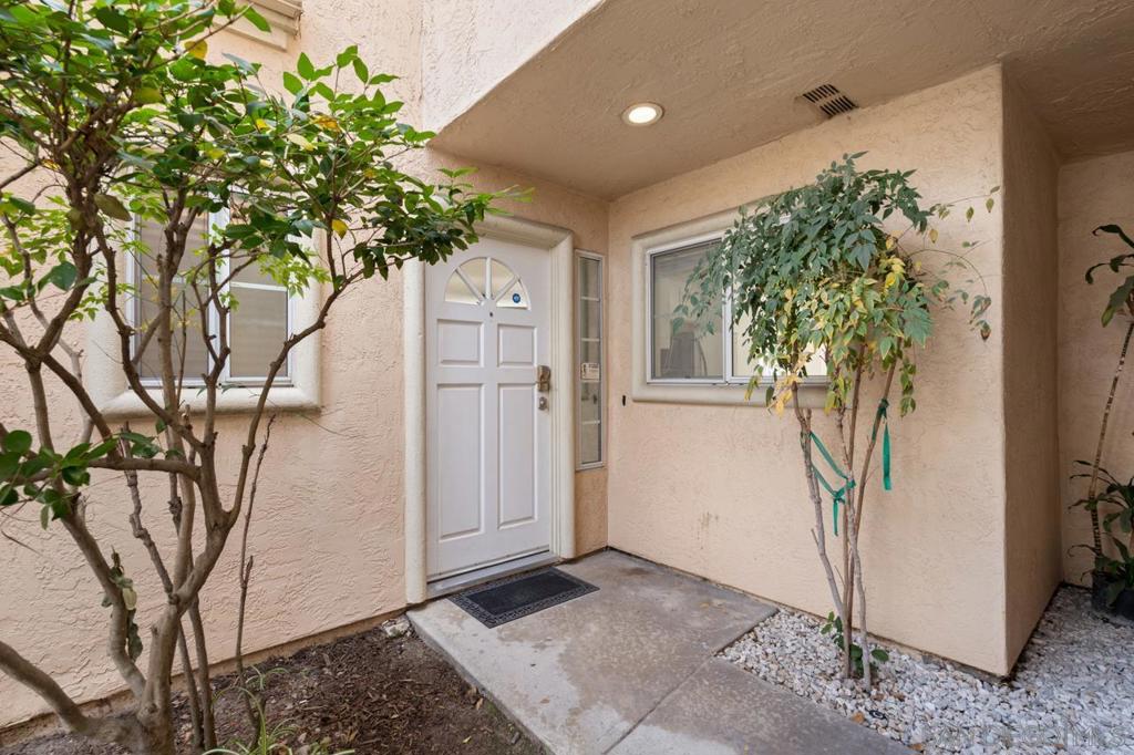 2110 Northshore Dr B