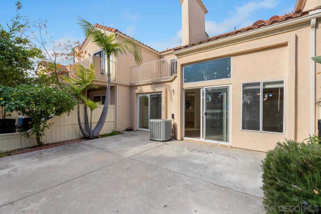 2110 Northshore Dr B