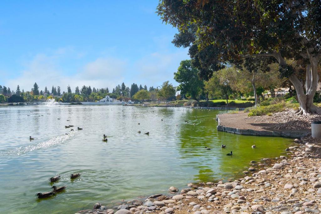 2110 Northshore Dr B