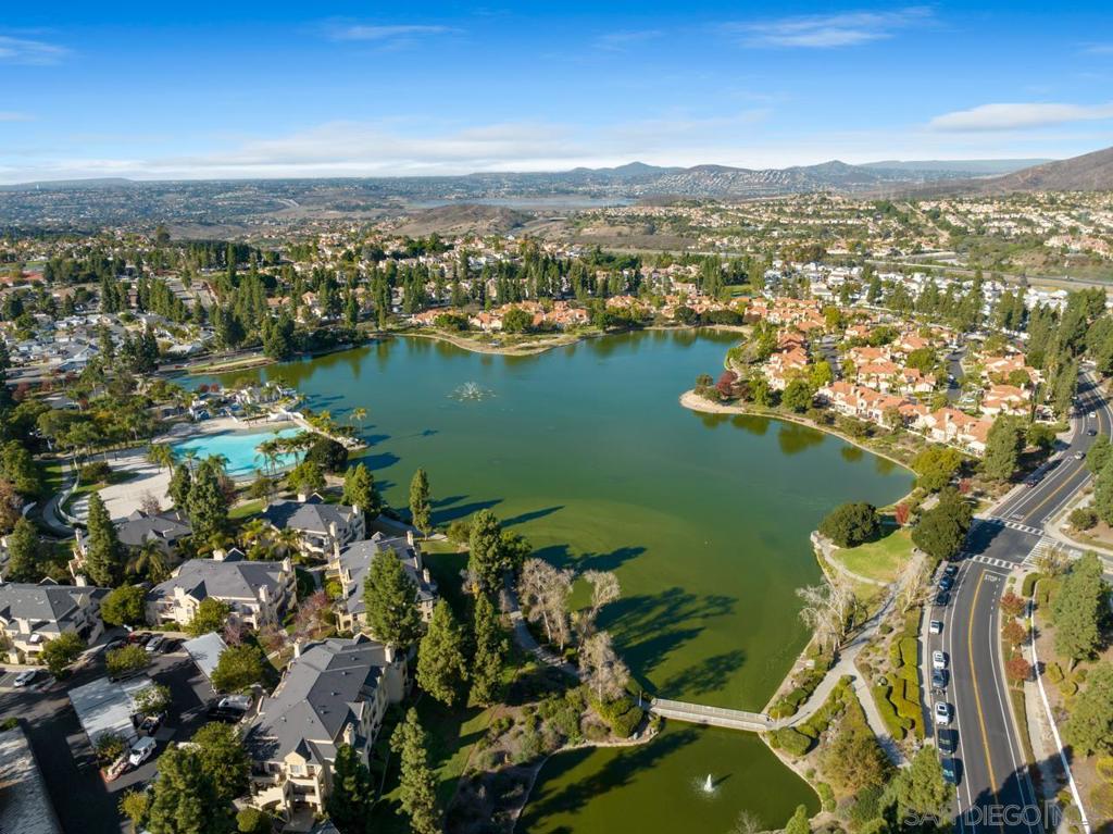 2110 Northshore Dr B