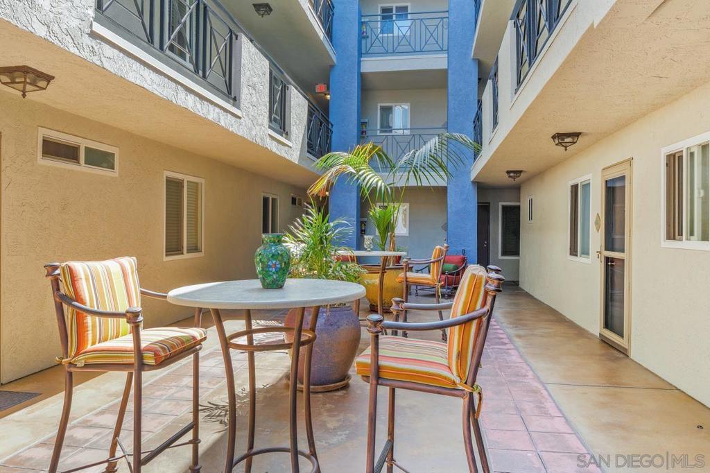 1756 Essex Street 207