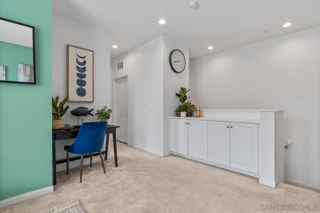 1134 Calle Oroblanco 2