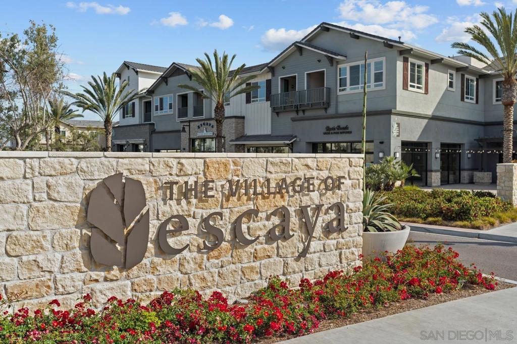 1134 Calle Oroblanco 2